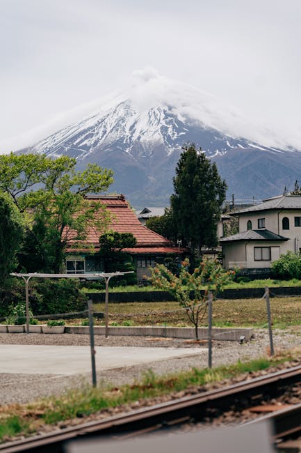 Mount Fuji Retreats Fujisan Shrine